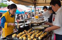 【画像素材】たこ焼きの屋台